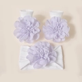 Détail de chaussettes et bandeau bébé avec de grandes fleurs en tissu tricoté violet - Socquettes / 1# Blanc Perle Coquille