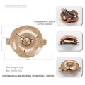 Pasador de pelo camelia de acrílico nude con diamantes austriacos y clip de resorte - Dorado