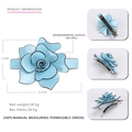 Barrette à cheveux rose bleue en acrylique avec pétales et ressort en métal - Grandes Fleurs Bleues