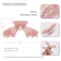 Elegante pinza de pelo grande de acetato rosa claro con acentos de perlas blancas - Rosa Gelatina