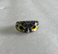 Anello a forma di gufo vintage in acciaio al titanio color argento con occhi gialli - Taglia 7 / Base Acciaio Occhio Giallo
