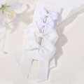 Lot de quatre barrettes à cheveux en ruban gros-grain blanc avec longs rubans - Blanc