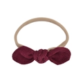 Detail von weinroter Cord-Schleife mit hochelastischem Nylonband für Baby-Haarschmuck - Burgunderrot (05)
