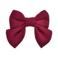 Détail d'un nœud papillon en feutre bordeaux avec texture épaisse et bords nets - Rouge Vin (33)