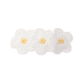 Fermaglio per capelli a margherita fatto a mano all'uncinetto con tre fiori bianchi e gialli - Stile Tre Fiori(2)