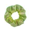 Chouchou en tissu vert laser holographique avec texture métallique brillante et design élastique - Vert Laser (12)