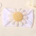 Bandeau bébé blanc en maille gaufre avec une grande fleur marguerite faite à la main - Blanc (1)