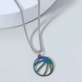 Roestvrijstalen basketbal hanger ketting in regenboogkleuren met een zilveren ketting - Regenboog Opengewerkte Basketbalstijl