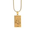 Gouden rechthoekige Maagd sterrenbeeld hanger ketting met slangenketting op wit decor - Maagd