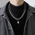 Collier double couche en acier titane avec chaîne cubaine et pendentif lettre B gothique - Style B (2 Chaînes + Pendentif) / Lettre B