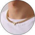 Aries zodiac necklace in gold-plated stainless steel with Cuban chain on model - Aries / Silver