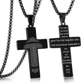 Collar de cruz de fútbol en acero negro mate con grabado del versículo bíblico Juan 3:16 - Cruz de Rugby (Juan 3:16)