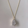 Minimalistische 14K vergulde ketting met een natuurlijke witte druzy druppel hanger - Wit (O-Ketting)