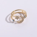 Detalle del anillo ajustable estrella y luna con circonitas y dijes de ojo turco azul - Abierto Ajustable / Circonita Ojo Luna Estrella (JZ0056)