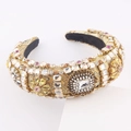 Cerchietto barocco largo con cristalli colorati e perle su tessuto jacquard oro - Stile Oro (B)