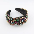 Dettaglio del cerchietto in velluto con strass colorati in stile barocco di lusso - Multicolor Rhinestone/Black Base(A)