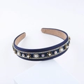 Cerchietto largo in velluto blu navy con strass scintillanti e accenti floreali in metallo - Stile Blu Scuro