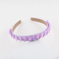 Dettaglio cerchietto in tessuto viola con cristalli a cuore rosa e fodera in scamosciato - Viola