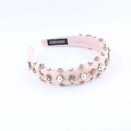 Diadema acolchada barroca rosa con lujosos diamantes de imitación y perlas blancas - Rosa