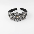 Diadema ancha elegante con flores de cristales grises y perla artificial blanca central - Gris Negro