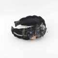 Elegante cerchietto in velluto nero con perline di cristallo e fiore in raso rosa strass - Nero