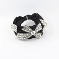 Cerchietto in velluto intrecciato con cristalli scintillanti e perle bianche da donna - Nero (B)
