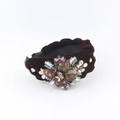 Serre-tête en velours marron tressé orné de fleurs étincelantes en strass et cristaux - Style de Fleur Tressée Brun Foncé (C)