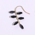 Boucles d'oreilles artisanales en fil d'or 14K avec perles de verre noires à facettes - Noir (Seul crochet d'oreille)