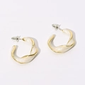 Pendientes vintage franceses en forma de C dorados con acabado de esmalte blanco crema - Estilo de Esmalte en Espiral (ES0153)