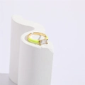 Anillo ajustable en oro de 14K con circonita cuadrada y esmalte amarillo neón - Abierto Ajustable / Verde Neón