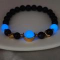 Pulsera de estrellas y luna con cuentas de piedra arenisca azul luminosa tema galaxia - Azul