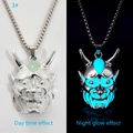 Detalle del colgante de máscara fantasma hip hop luminoso con efecto de día y de noche - 3# Azul Verde Luminoso