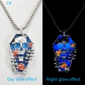 Colgante de ataúd luminoso con calavera y rosa que muestra efecto de brillo nocturno - 1# Azul Luminoso
