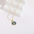 Collana con ciondolo a forma di cervo in smalto cielo stellato e zirconi luccicanti - Stile Cervo (XL2052)