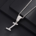 Macro-opname van zilveren hiphopketting met letter I hanger bezet met fonkelende zirkonia - Letter I (Zilver) / 20 inch Touwketting