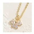Collier doré avec pendentif papillon en zircone et chaîne fine pour femme - Style Mini Papillon en Zircon Goutte