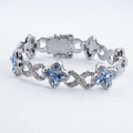 Collana a catena con trifoglio e infinito in argento con gemme azzurre e strass - Argento/Zirconia Blu