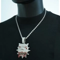 Pendente bulldog hip hop con zirconi bianchi e dettagli rossi su una catena a maglia - Argento