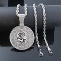 Macro del ciondolo Vergine in argento con diamanti pavé su catena a maglia ritorta - Vergine d'argento / Catena a treccia