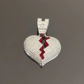 Pendente cuore spezzato hip-hop in argento con smalto rosso e cristalli bianchi - un solo ciondolo, senza catena / Argento