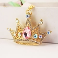 Golden crown keychain featuring a pink teardrop gemstone and sparkling crystals - Individual Packaging / Pink