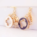 Exquisite gold keychain with enamel flowers, rhinestone butterfly and Love For charm - Purple (Random Color)