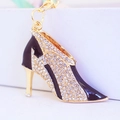 Portachiavi scarpa con tacco e strass lucidi con smalto nero e catena dorata - 13.4x6.5cm / Nero