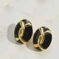 Eleganti orecchini a lobo ovali con smalto nero e finitura in lega dorata - Nero (Oro) (MA1-6)