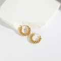 Pendientes de aro dorados vintage con textura de perlas 3D y acabado metálico - Estilo Granulado (ES2755-4)