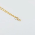 Collier avec pendentif Main de Fatma dorée orné d'un zircon cubique brillant - Style Petite Main de Fatma (XL3238-4MA1-3)