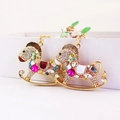 Porte-clés cheval de bois en strass brillant et bijou de sac en métal doré - Couleur Aléatoire