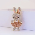 Portachiavi coniglietto con strass lucidi e vestito marrone e arancione moda - 11.9x3.1cm / Pesca