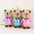 Trois porte-clés ours sertis de cristaux en violet, bleu et rose avec détails dorés - Couleur Aléatoire
