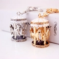 Lot de porte-clés carrousel en or et argent orné de strass brillants et élégants - Couleur Aléatoire